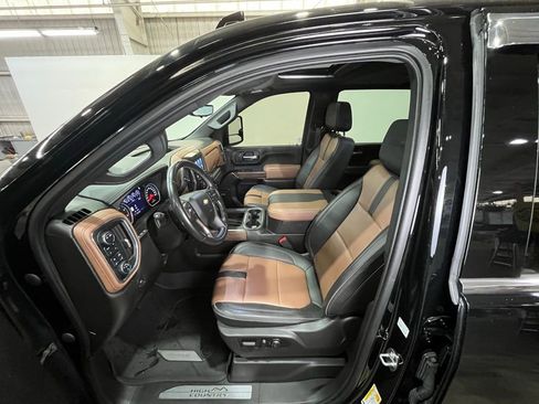 Used 2023 Chevrolet Silverado 3500 High Country w/ Z71 Off-Road Package image 17