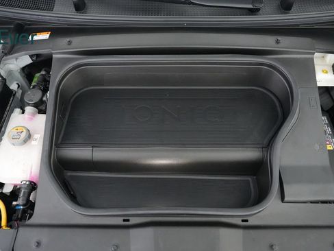 Used 2023 Hyundai Ioniq 6 SEL RWD image 25