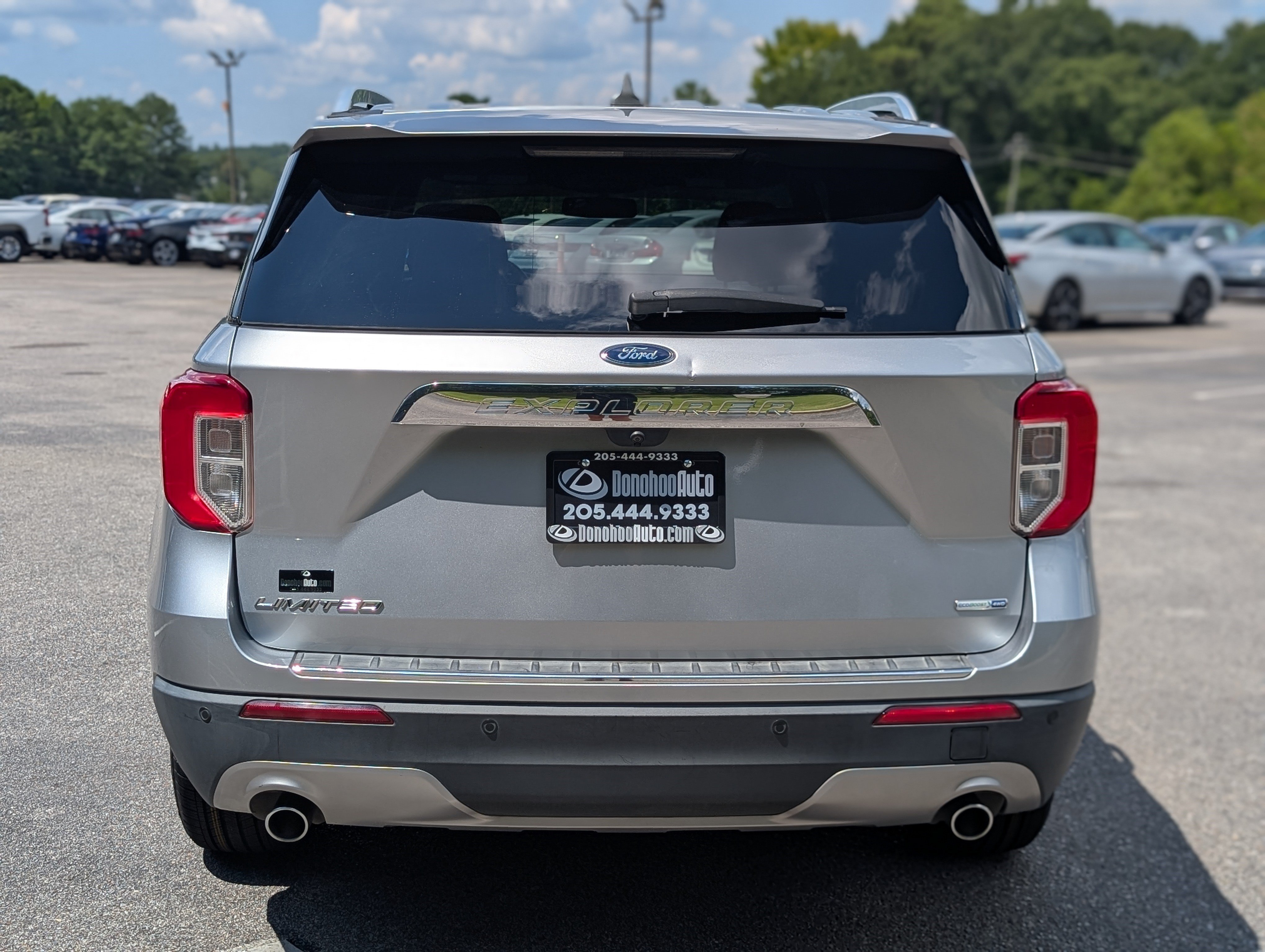 Used 2020 Ford Explorer Limited AWD/4WD image 8