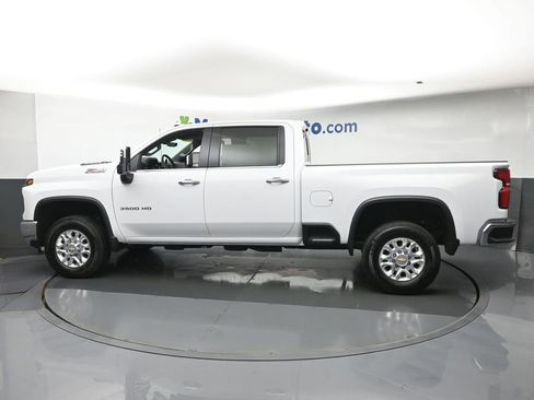 Used 2024 Chevrolet Silverado 3500 LTZ w/ LTZ Plus Package AWD/4WD image 18