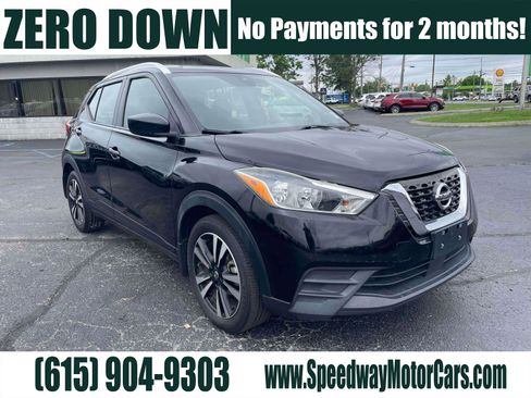 Used 2020 Nissan Kicks SV FWD image 1