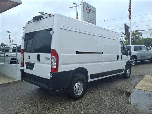 Used 2023 RAM ProMaster 2500 image 31