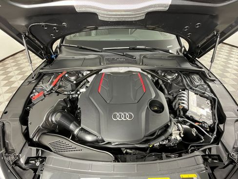 Used 2022 Audi S5 Premium image 27