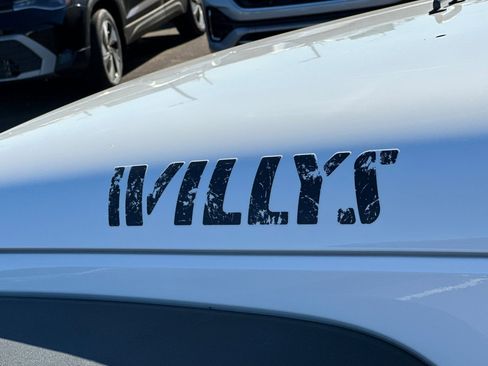 Used 2017 Jeep Wrangler Unlimited Sport image 28