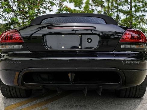 Used 2005 Dodge Viper SRT-10 RWD image 21