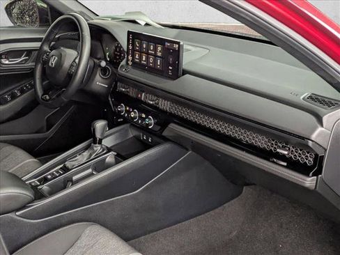 Used 2024 Honda Accord Sport image 21