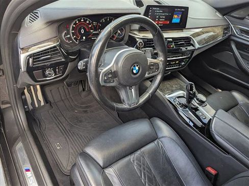 Used 2018 BMW M550i xDrive image 2