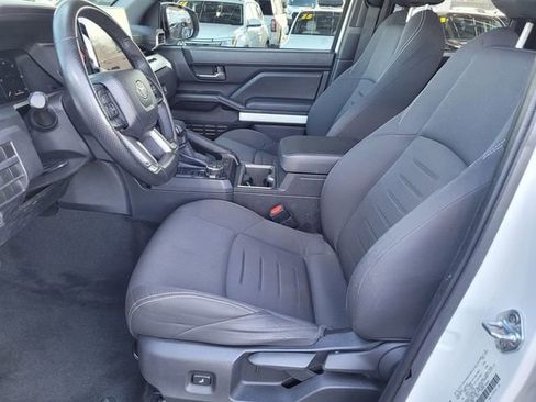 Used 2024 Toyota Tacoma TRD Off-Road image 16