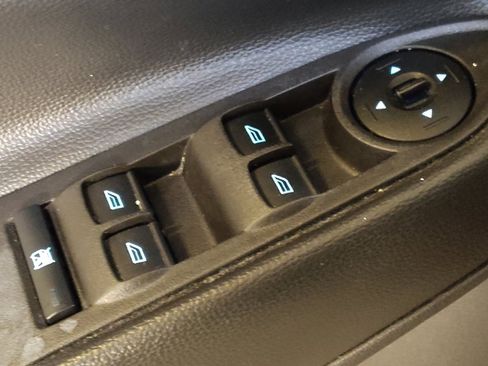 Used 2018 Ford Escape S image 27