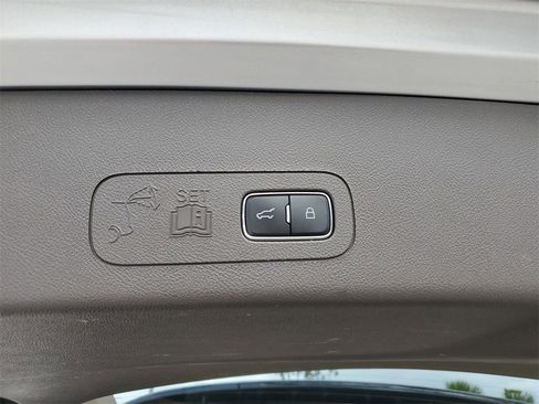 Certified 2021 Lincoln Aviator 2WD w/ Elements Package image 7