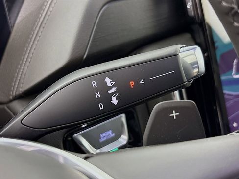 New 2026 GMC Yukon XL Denali AWD/4WD image 17