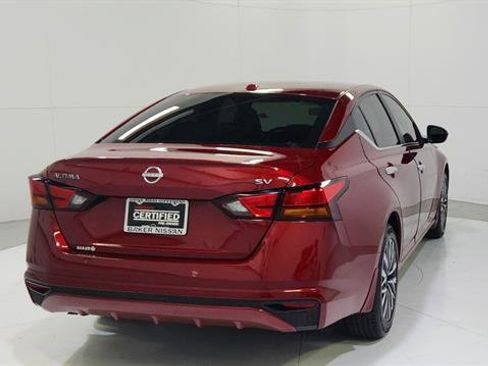 Certified 2024 Nissan Altima 2.5 SV FWD image 7