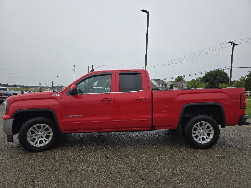 Used 2018 GMC Sierra 1500 SLE w/ SLE Value Package AWD/4WD image 16