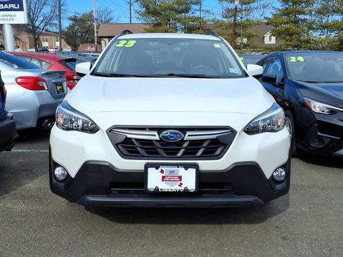 Certified 2023 Subaru Crosstrek 2.0i Premium image 2