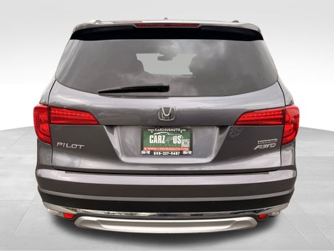 Used 2016 Honda Pilot Touring image 8