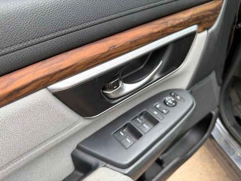Used 2018 Honda CR-V EX image 16