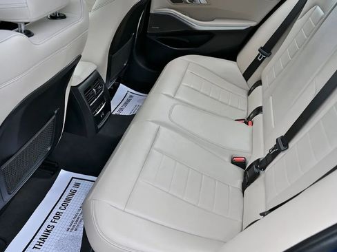 Used 2021 BMW 330i Sedan w/ Driving Assistance Package image 10