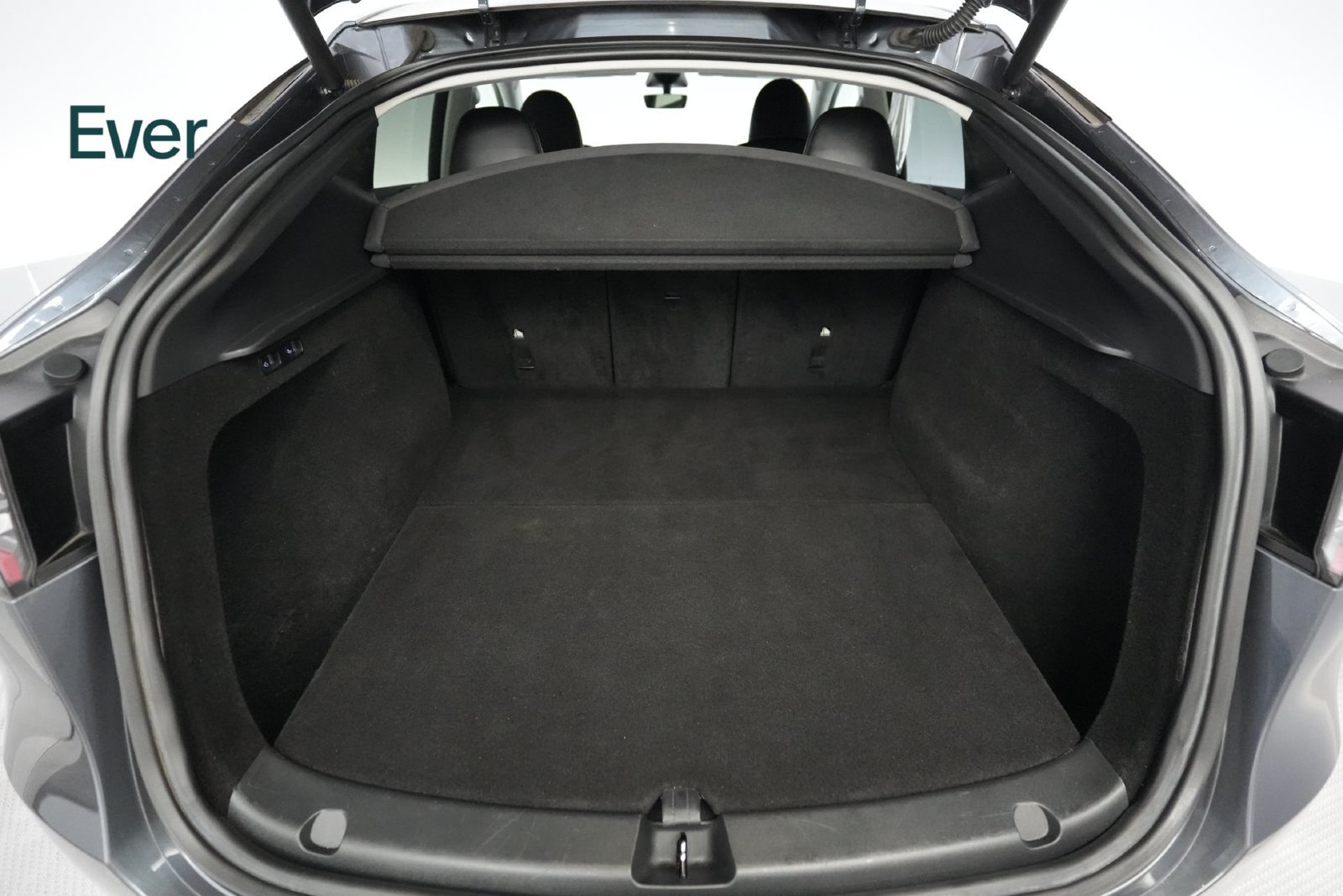 Used 2023 Tesla Model Y Long Range AWD/4WD image 8