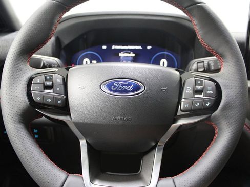 New 2026 Ford Explorer ST-Line w/ ST-Line Street Pack RWD image 40