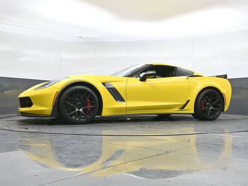 Used 2016 Chevrolet Corvette Z06 w/ Z07 Performance Package image 42