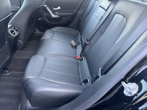 Used 2022 Mercedes-Benz CLA 250 4MATIC image 13