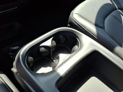 New 2026 Chrysler Voyager LX FWD image 16