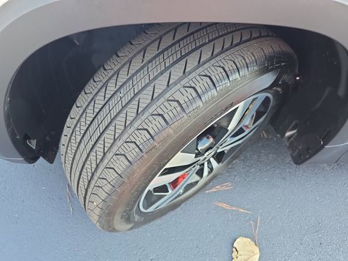 Certified 2025 Mercedes-Benz GLB 250 image 33