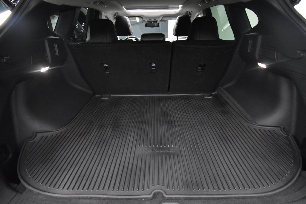 Used 2025 Nissan Murano SL AWD/4WD image 24