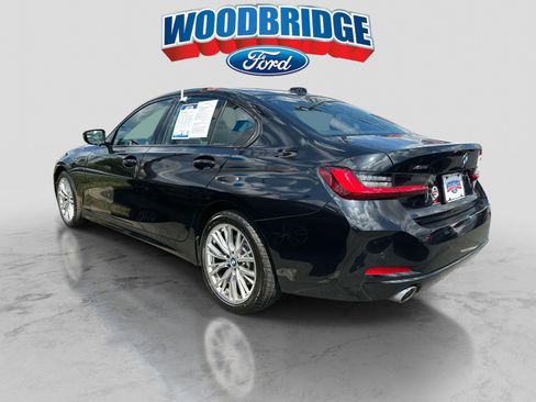 Used 2023 BMW 330i xDrive Sedan w/ Premium Package image 5