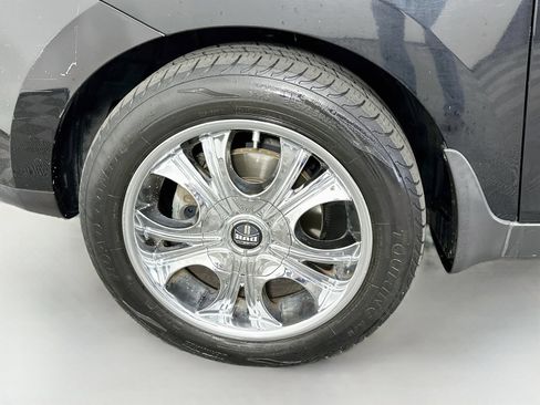 Used 2011 Hyundai Tucson Limited w/ Premium Pkg 3 AWD/4WD image 31