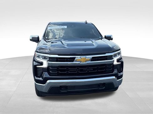 Used 2022 Chevrolet Silverado 1500 LT AWD/4WD image 8
