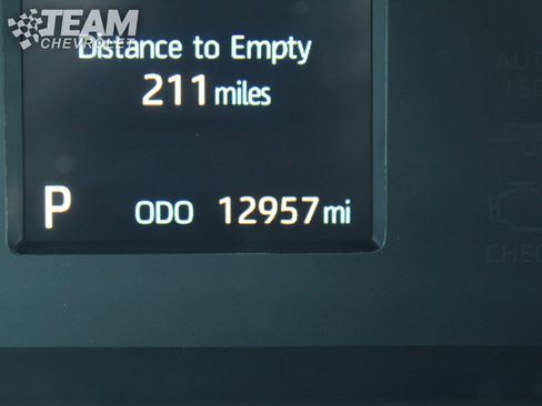 Used 2025 Toyota Tundra SR5 AWD/4WD image 14