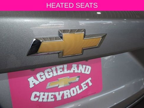 Used 2026 Chevrolet Trax LS w/ LS Convenience Package FWD image 17