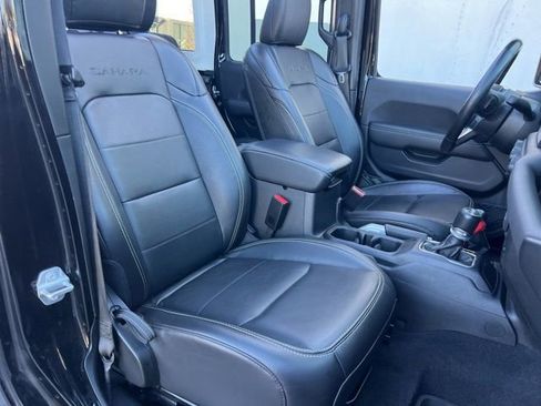 Used 2023 Jeep Wrangler Unlimited Sahara w/ Cold Weather Group image 48