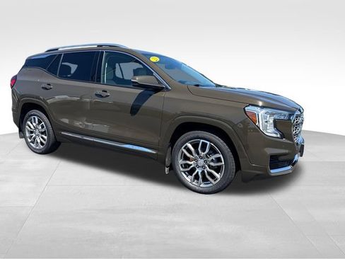 Used 2023 GMC Terrain Denali AWD/4WD image 7