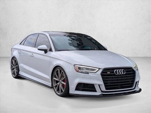 Used 2018 Audi S3 Premium Plus image 3