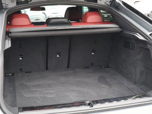 Used 2025 BMW X6 xDrive40i w/ Executive Package image 23