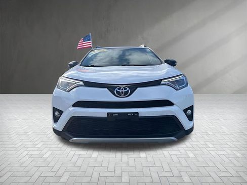 Used 2016 Toyota RAV4 SE image 6