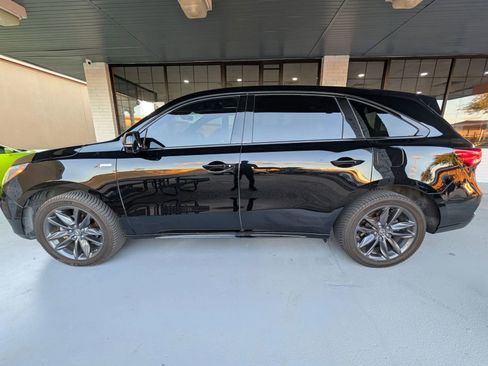 Used 2019 Acura MDX A-Spec image 2