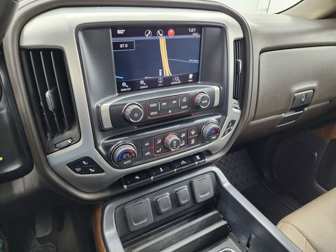 Used 2015 GMC Sierra 3500 SLT w/ Snow Plow Prep Package image 11