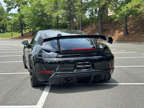 Used 2025 Porsche 718 Cayman GT4 RS RWD image 9