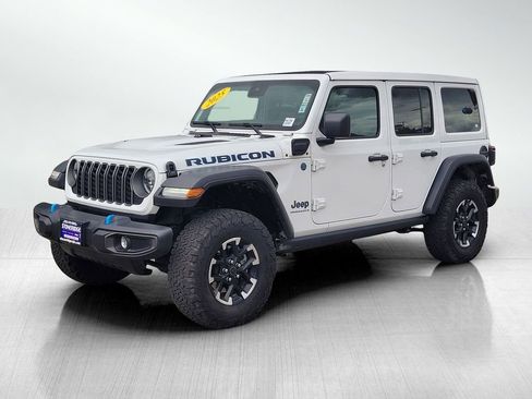 Used 2025 Jeep Wrangler Unlimited Rubicon 4xe w/ Safety Group AWD/4WD image 8