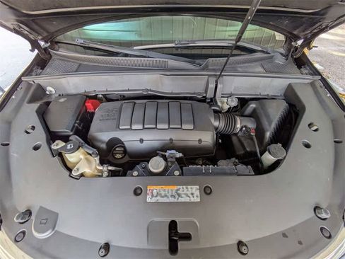 Used 2017 Chevrolet Traverse Premier image 15