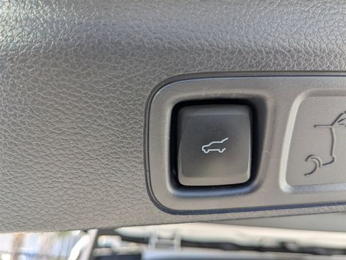 Used 2024 Ford Expedition Max Limited image 14