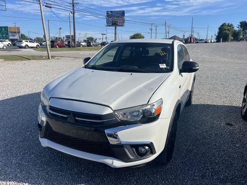 Used 2019 Mitsubishi Outlander Sport FWD image 2