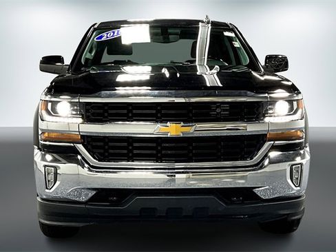 Used 2018 Chevrolet Silverado 1500 LT w/ All Star Edition image 2