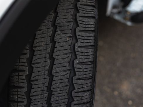 Used 2024 Ford Transit 250 Low Roof w/ Exterior Upgrade Package image 4