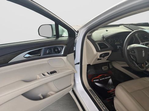 Used 2018 Lincoln MKZ Reserve w/ Magnetic Appearance Package AWD/4WD image 11