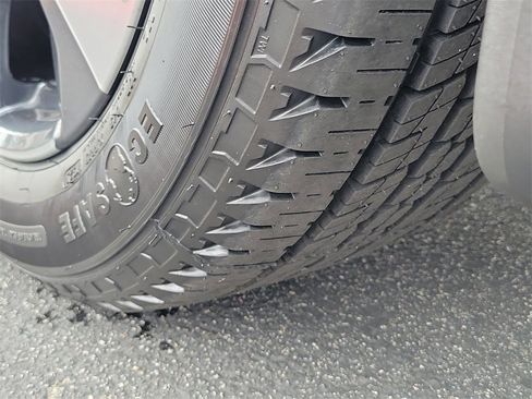 Certified 2023 Nissan Rogue Platinum w/ Platinum Premium Package image 28