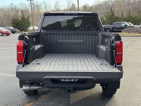 New 2026 Toyota Tacoma SR5 image 15